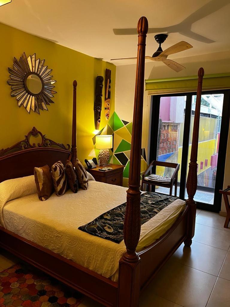 Ekléctic Hotel Boutique Guadalajara Extérieur photo