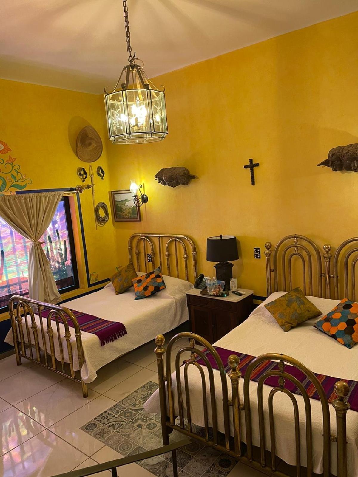 Ekléctic Hotel Boutique Guadalajara Extérieur photo